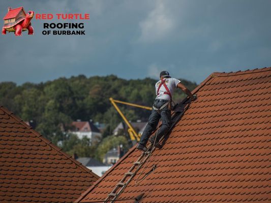 Red Turtle Roofing of Burbank Logo