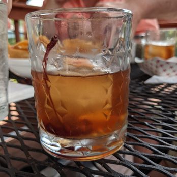 Bourbon On Main - Old Fashion - Cocktail Bars Near Me - Frankfort, Kentucky