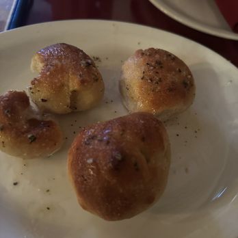 Gigi's Italian Restaurant - Garlic knots - Italian Near Me - Jensen Beach, Florida