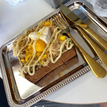 Da Vien Coffee - Cheese Salted Egg Toast - Desserts Near Me - Westminster, California
