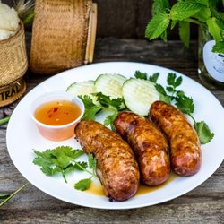 Khao Niew Cart - Lao sausages
