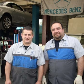 Jack's Tri-Star Motors - The Tri-Star Crew - Auto Repair Near Me - Glendale, California