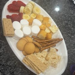 Southern Steer Butcher Sarasota - Desserts I added for white chocolate and milk chocolate fondue.