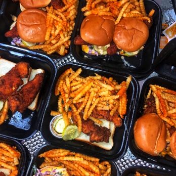 Dave's Hot Chicken - 2 sliders (combo 2), 2 tenders (my fave, combo 1) - Chicken Shop Near Me - Glendale, California Dave's Hot Chicken - 2 sliders (combo 2), 2 tenders (my fave, combo 1) - Chicken Shop Near Me - Glendale, California
