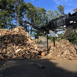 Townsend RW & Sons - Firewood tumbler for cleaning firewood of small debris