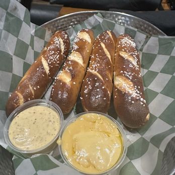 Murphy's Grill - Pretzel sticks - Irish Near Me - ​Boynton Beach, Florida