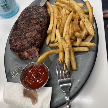 Independence Prime - N'y strip - New American Near Me - Philadelphia, Pennsylvania Independence Prime - N'y strip - New American Near Me - Philadelphia, Pennsylvania