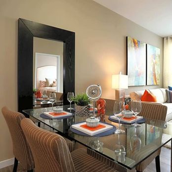 College And Crown by Cardinal Group - Apartments Near Me - New Haven, Connecticut