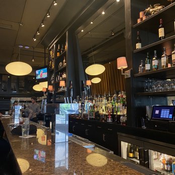 Max's Trumbull Kitchen - Inside - Bar - New American Near Me - Hartford, Connecticut Max's Trumbull Kitchen - Inside - Bar - New American Near Me - Hartford, Connecticut