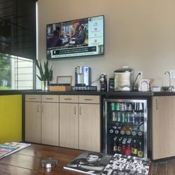 18|8 Fine Men's Salons - Elm Grove