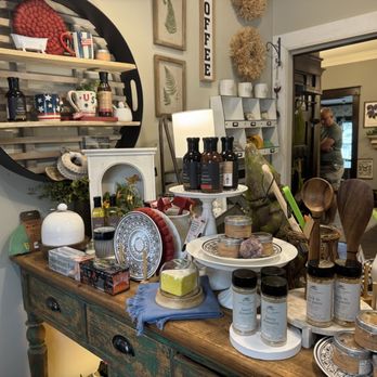 Paisley Candle And Home - Accessories to buy - Gift Shops Near Me - Kearney, Missouri Paisley Candle And Home - Accessories to buy - Gift Shops Near Me - Kearney, Missouri