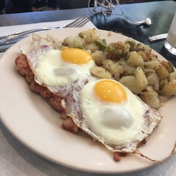 Alex's Restaurant - Corned beef hash with eggs - Breakfast & Brunch Near Me - Poughkeepsie, New York