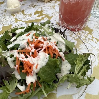 Last Resort Grill - Salad with vidalia bacon dressing - Southern Near Me - Athens, Georgia Last Resort Grill - Salad with vidalia bacon dressing - Southern Near Me - Athens, Georgia