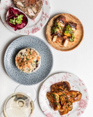 Le Coq & Fils - the Poultry House by null