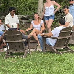 Weathervane Cottages - Fun with friends