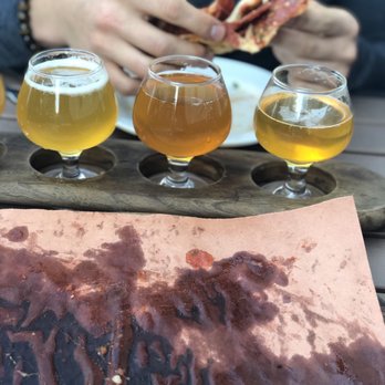 Vault Brewing - Sampler and no more of the pepperoni chorizo pizza - Breweries Near Me - Yardley, Pennsylvania