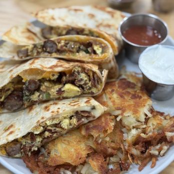 The Breeze Cafe - Breakfast & Brunch Near Me - Newark, California The Breeze Cafe - Breakfast & Brunch Near Me - Newark, California