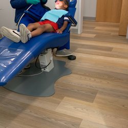 Oak Landing Pediatric Dentistry - Getting teeth cleaned