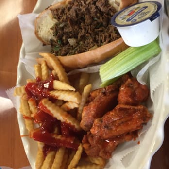 J Buffalo Wings - 5 wings and a whole Philly for 10 bucks ? I'll take that ! - New American Near Me - Atlanta, Georgia