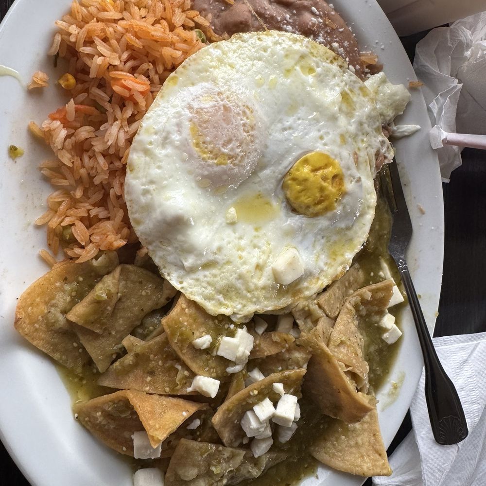 Chilaquiles Chilaquiles