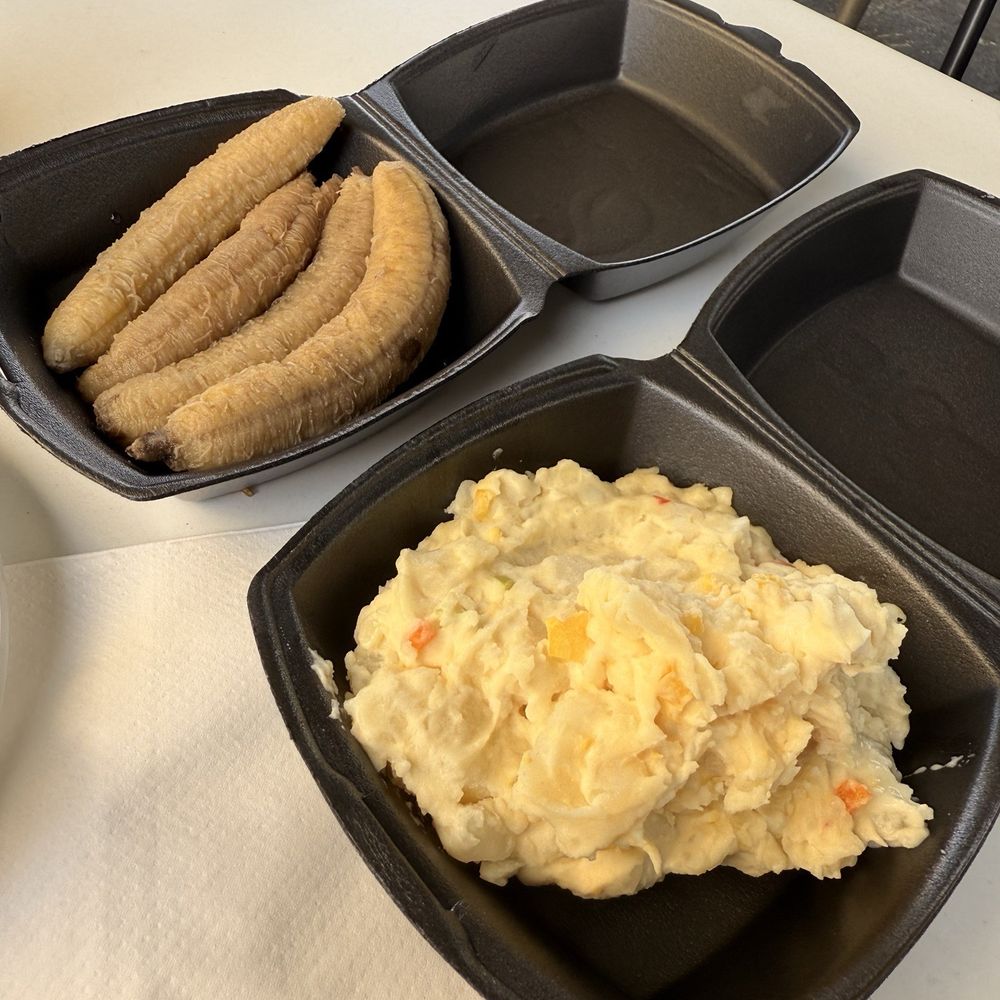 El Cuerito de la 15 - Boiled Bananas and Potato Salad - Puerto Rican Near Me - San Juan, Puerto Rico