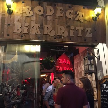 Bodega Biarritz 1881 - Bars Near Me - Barcelona, B Bodega Biarritz 1881 - Bars Near Me - Barcelona, B