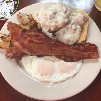 Cateye Cafe - New American Near Me - Bozeman, Montana