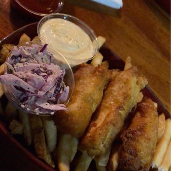 Maui Brewing - Fish and Chips - Brewpubs Near Me - Lahaina, Hawaii