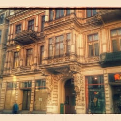 Ulica Piotrkowska - Piękne kamienice