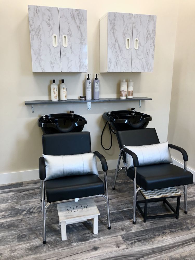 Innerglow Hair Studio Logo