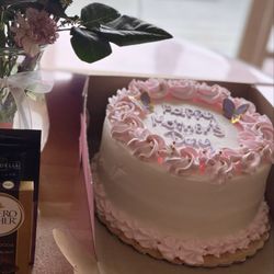 Don Enrique’s Bakery - Tres Leches cake from the display