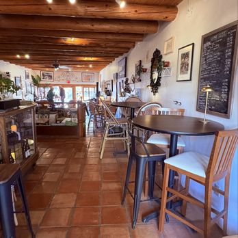 Barra Vino - A little glimpse into the wine bar - Wine Bars Near Me - Taos, New Mexico Barra Vino - A little glimpse into the wine bar - Wine Bars Near Me - Taos, New Mexico