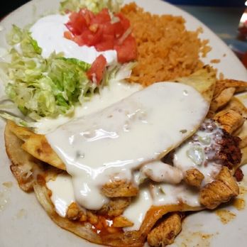La Hacienda Mexican Restaurant - Chicken quesadilla with added chorizo - Mexican Near Me - Avon, Indiana La Hacienda Mexican Restaurant - Chicken quesadilla with added chorizo - Mexican Near Me - Avon, Indiana