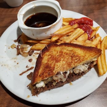Denny's - Diners Near Me - Carol Stream, Illinois