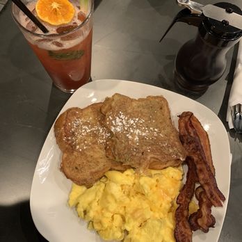 ILLUSIONS RESTAURANT AND BAR - Updated April 2024 - 45 Photos - 7089