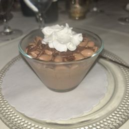 chocolate mousse dessert