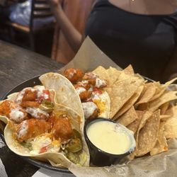 Walk-On’s Sports Bistreaux - West Cobb, GA - Buffalo Gator Tacos