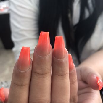 Lavish Nail Studio - Nails by Simon - Nail Salons Near Me - Arcadia, California