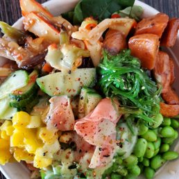 Squid salad bowl