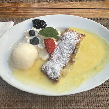 Restaurant Oberland - Apple Strudel - Fondue Near Me - Lauterbrunnen, BE