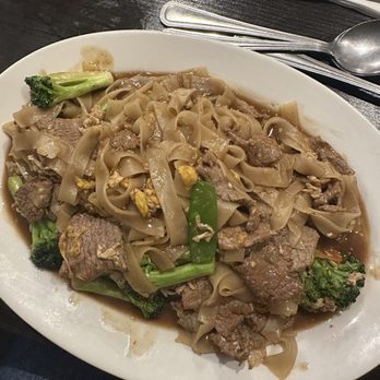 Nori Thai - Pad See Ew - Thai Near Me - St Pete Beach, Florida Nori Thai - Pad See Ew - Thai Near Me - St Pete Beach, Florida