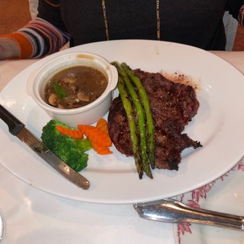 Thai Thani - Thai basil steak - Thai Near Me - Stroudsburg, Pennsylvania