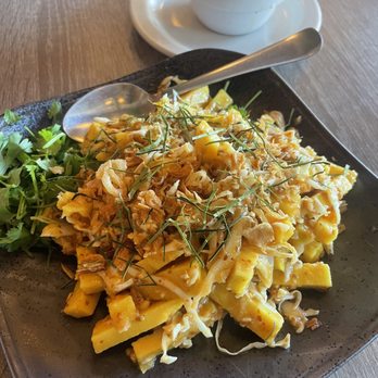 Burmese Kitchen - Tofu salad - Burmese Near Me - San Francisco, California