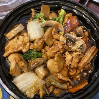 Shanghai Lounge - Chicken Mixed Veggie - Asian Fusion Near Me - Washington, DC, District of Columbia