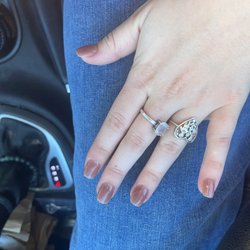 Short square nails
