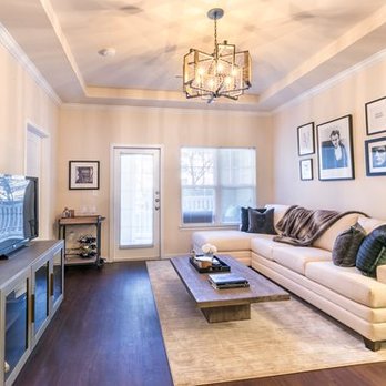 Aventura at Forest Park - Spacious Living Room - Apartments Near Me - St Louis, Missouri Aventura at Forest Park - Spacious Living Room - Apartments Near Me - St Louis, Missouri