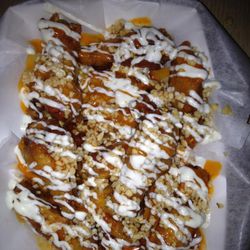 Hark's Place - Hark's Hot Mess Wings - mild & sweet with tons of garlic! So scrumptious!