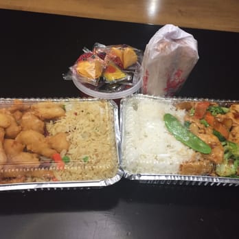 Dragon Garden III - General Taos' chicken & chicken with Chinese veggies - Chinese Near Me - Milford, Connecticut Dragon Garden III - General Taos' chicken & chicken with Chinese veggies - Chinese Near Me - Milford, Connecticut