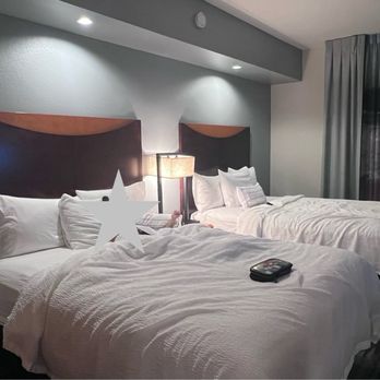 Fairfield by Marriott Inn & Suites Santa Cruz - Capitola - 2 Queen Beds in Junior Suite - Hotels Near Me - Capitola, California Fairfield by Marriott Inn & Suites Santa Cruz - Capitola - 2 Queen Beds in Junior Suite - Hotels Near Me - Capitola, California