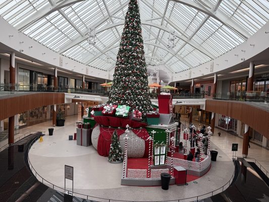 Natick Mall by null
